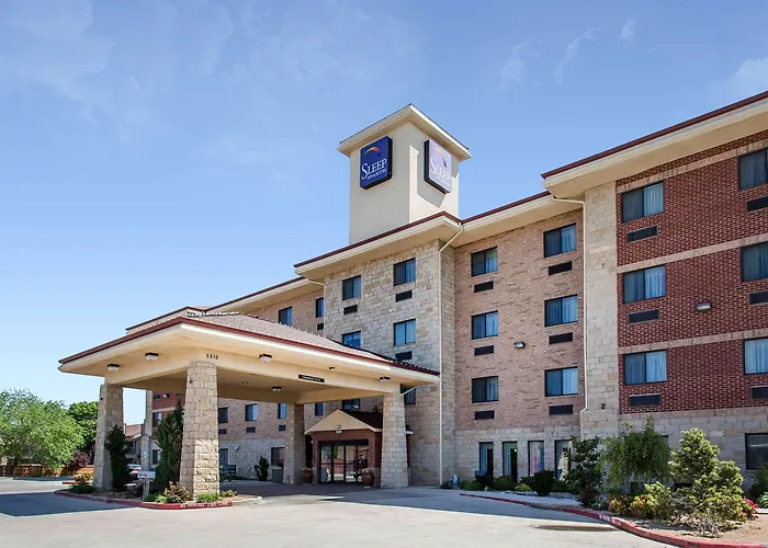 Sleep Inn & Suites
